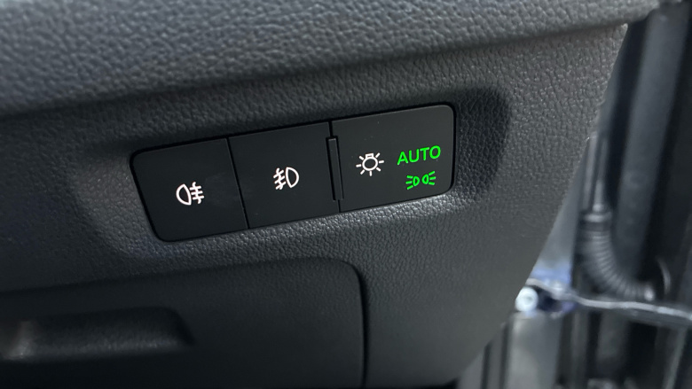 Skoda Octavia 1.4 TSI iV SE Technology DSG 5dr Hatchback